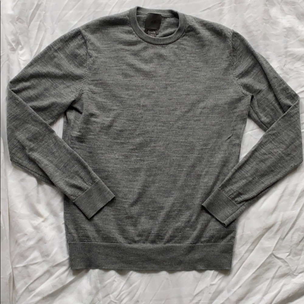 H&M Men’s Merino Wool Crew Neck Sweater